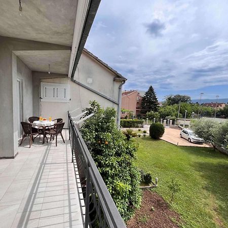 Dmm Apartments Tivat Eksteriør billede