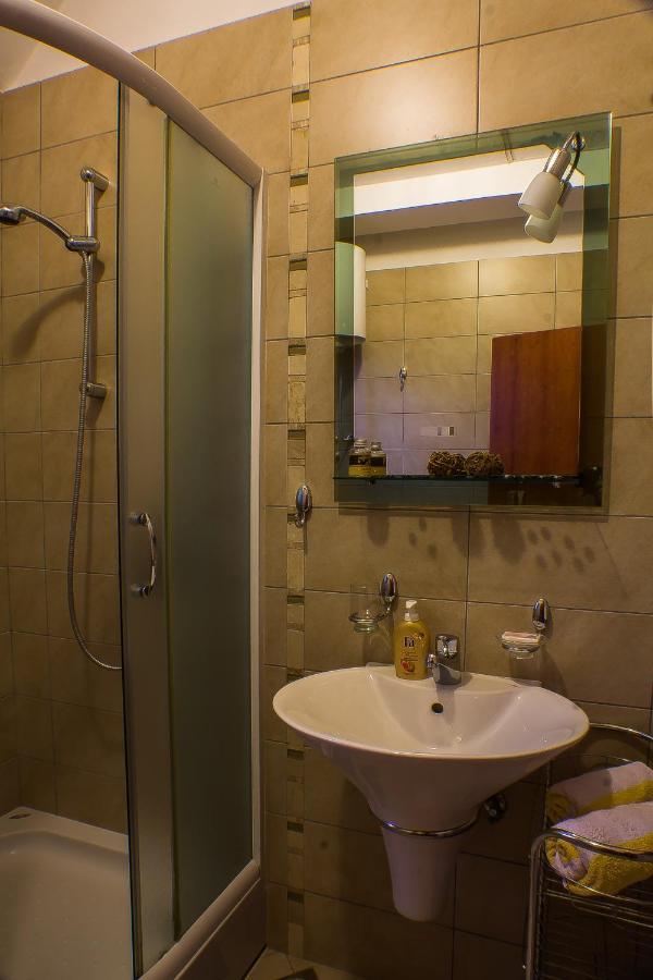Dmm Apartments Tivat Eksteriør billede