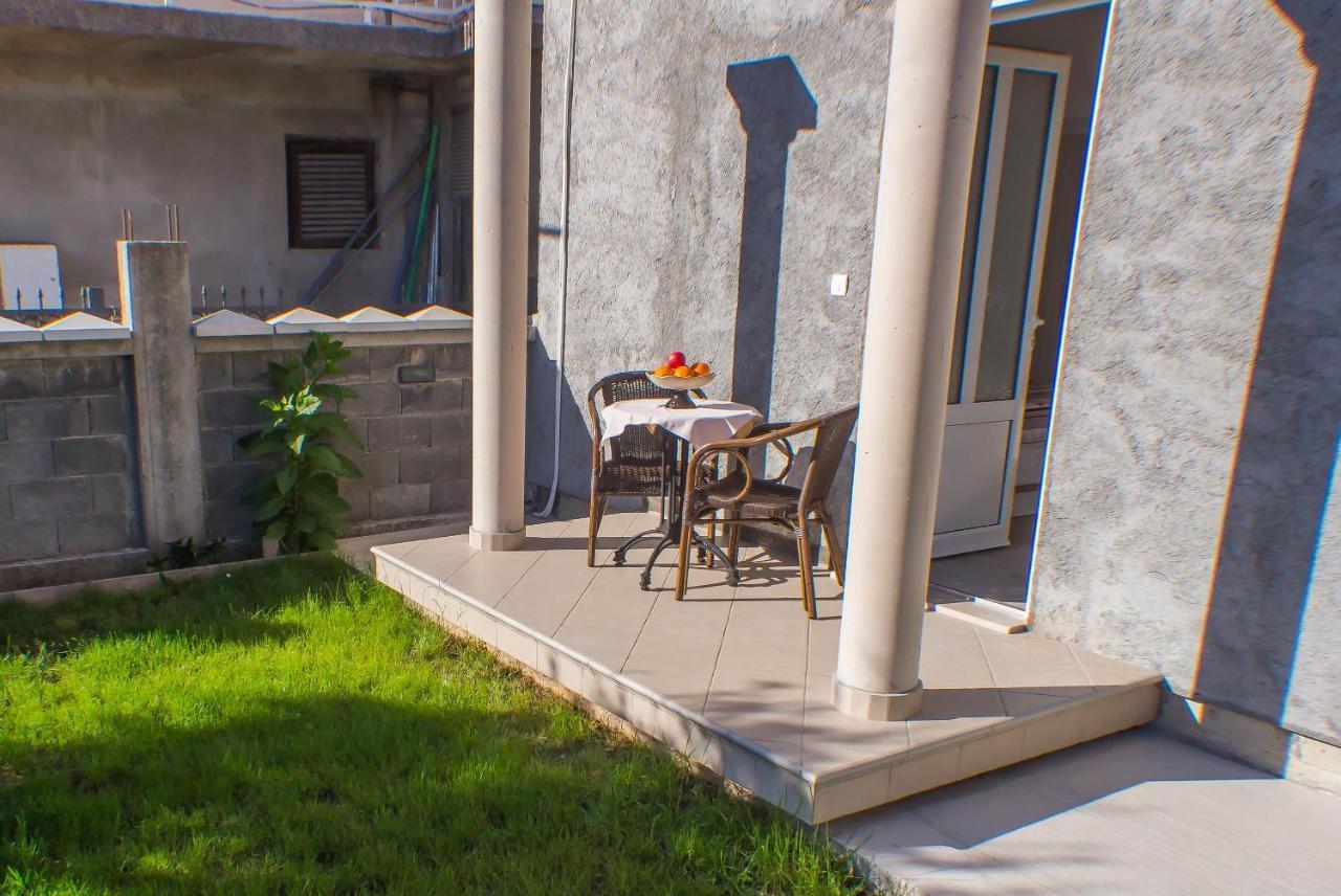 Dmm Apartments Tivat Eksteriør billede