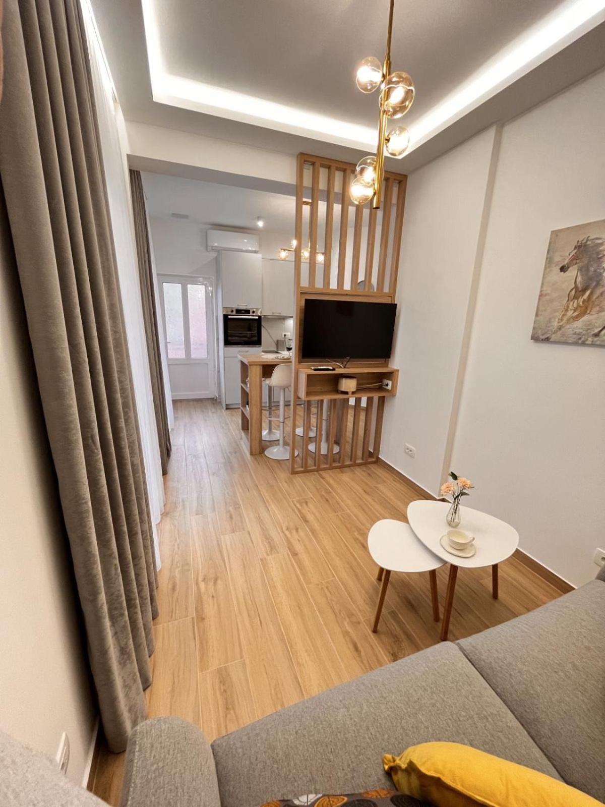 Dmm Apartments Tivat Eksteriør billede