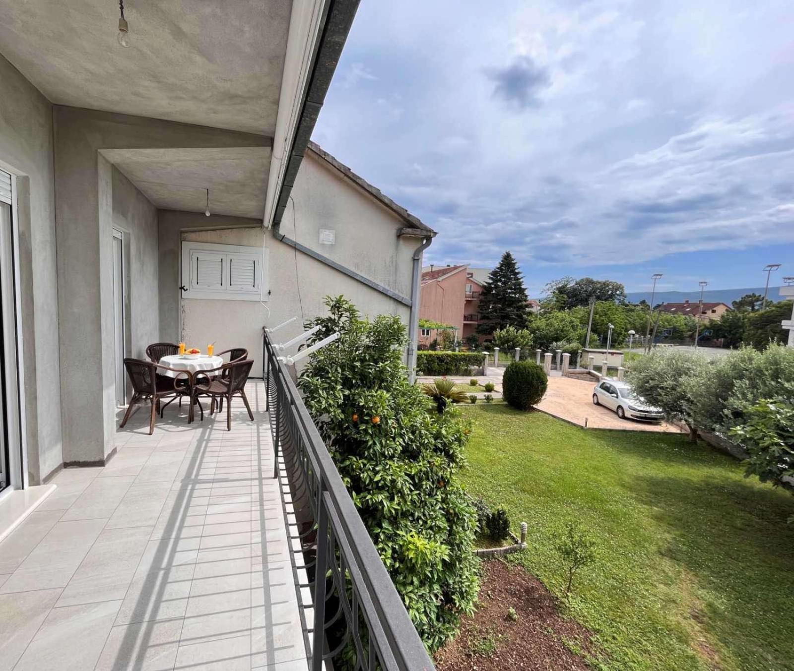 Dmm Apartments Tivat Eksteriør billede