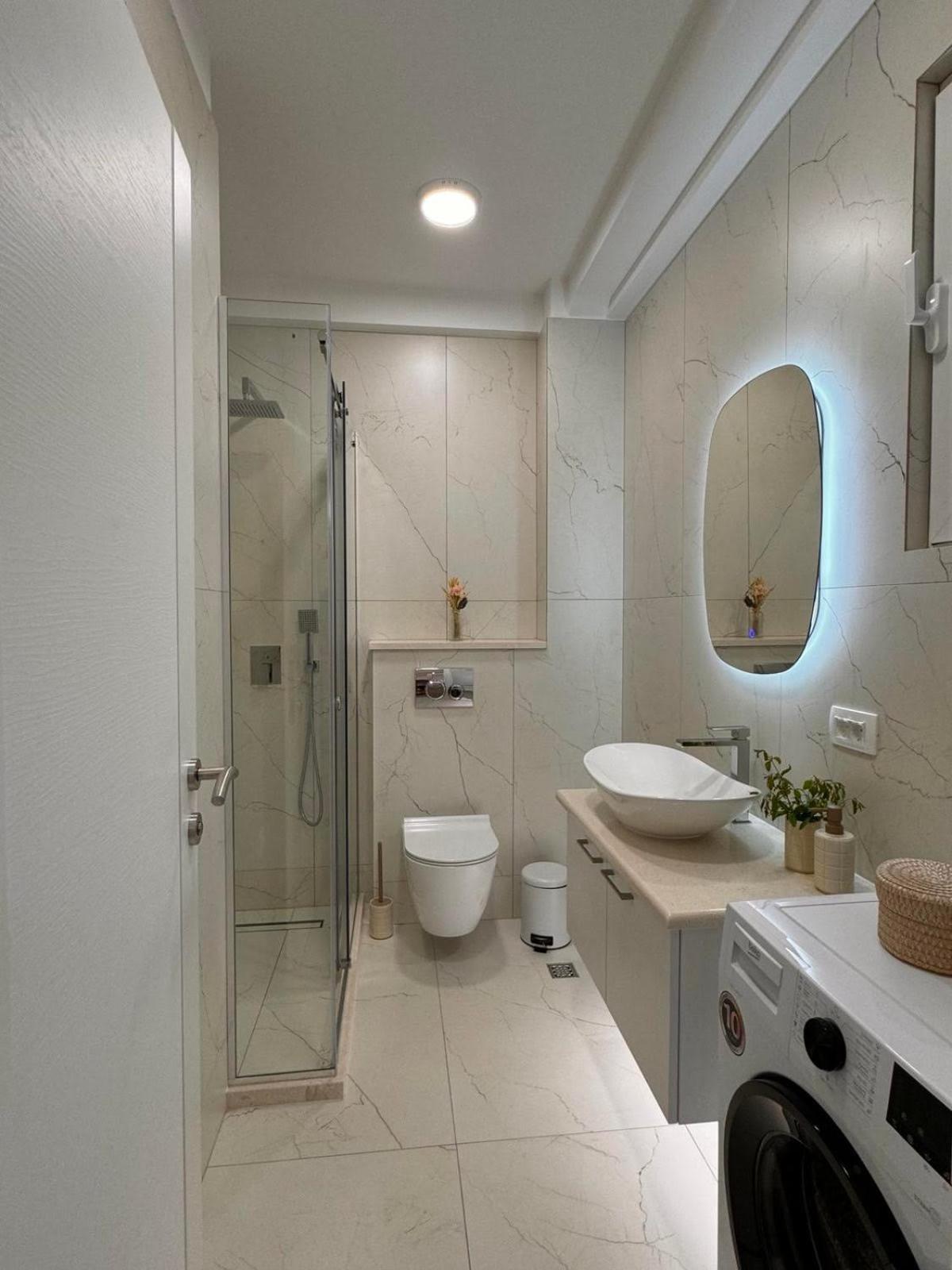 Dmm Apartments Tivat Eksteriør billede