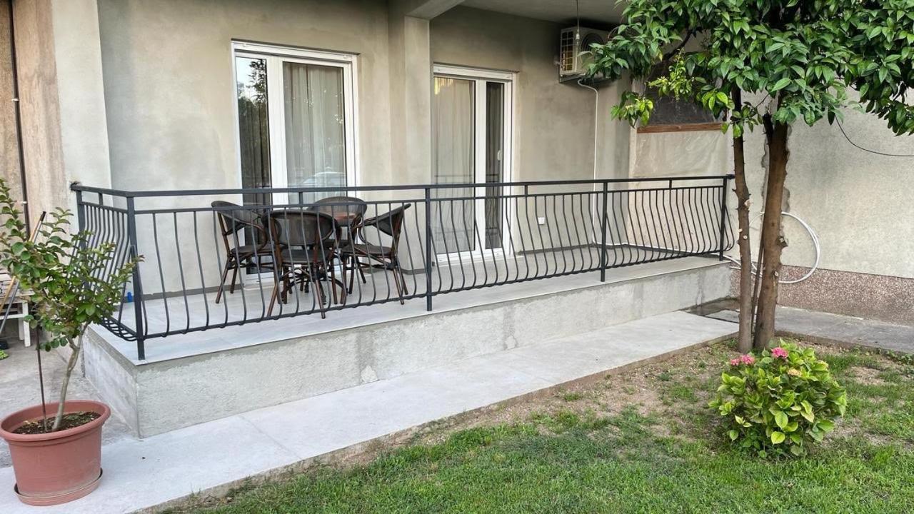 Dmm Apartments Tivat Eksteriør billede