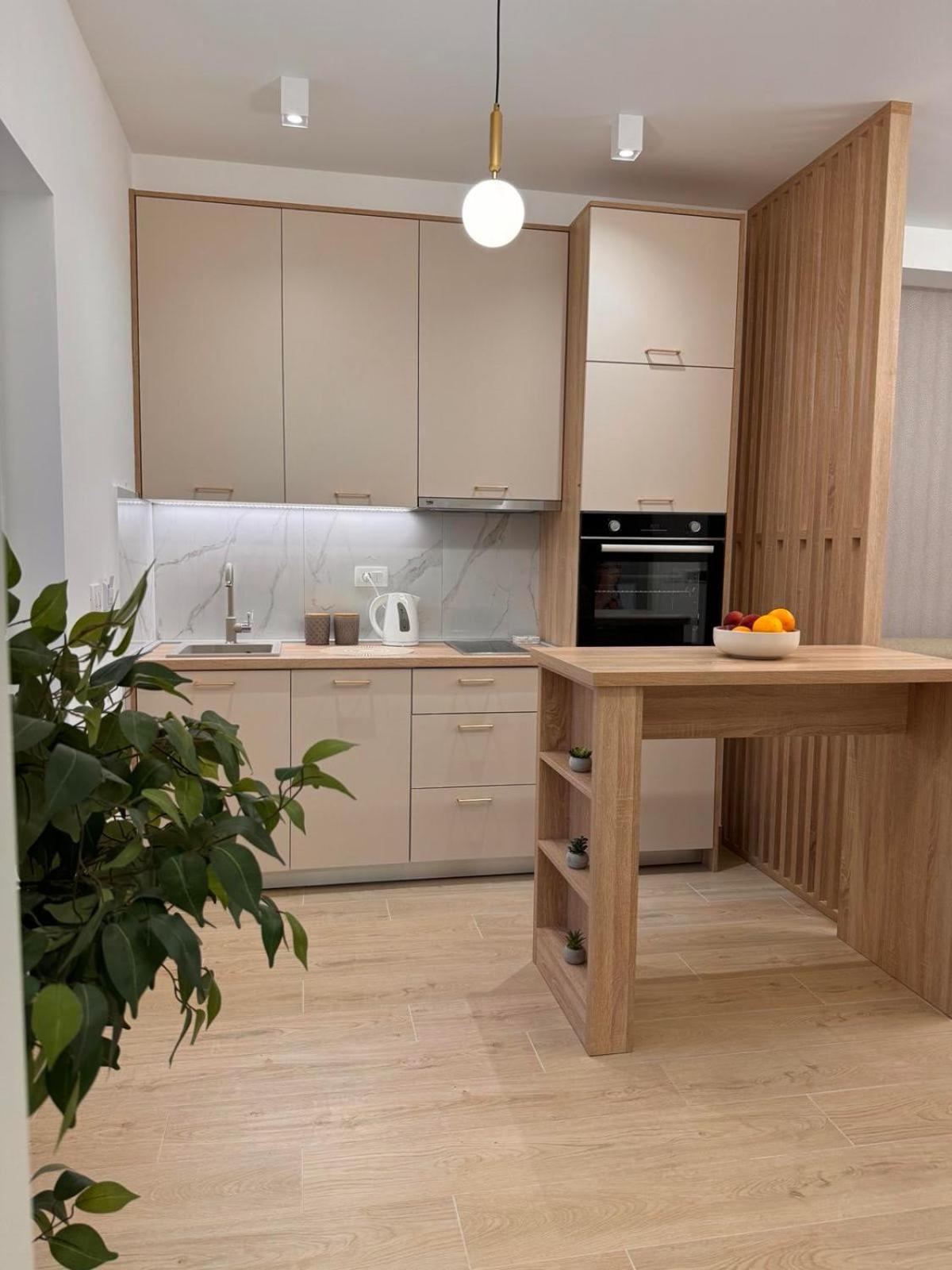 Dmm Apartments Tivat Eksteriør billede